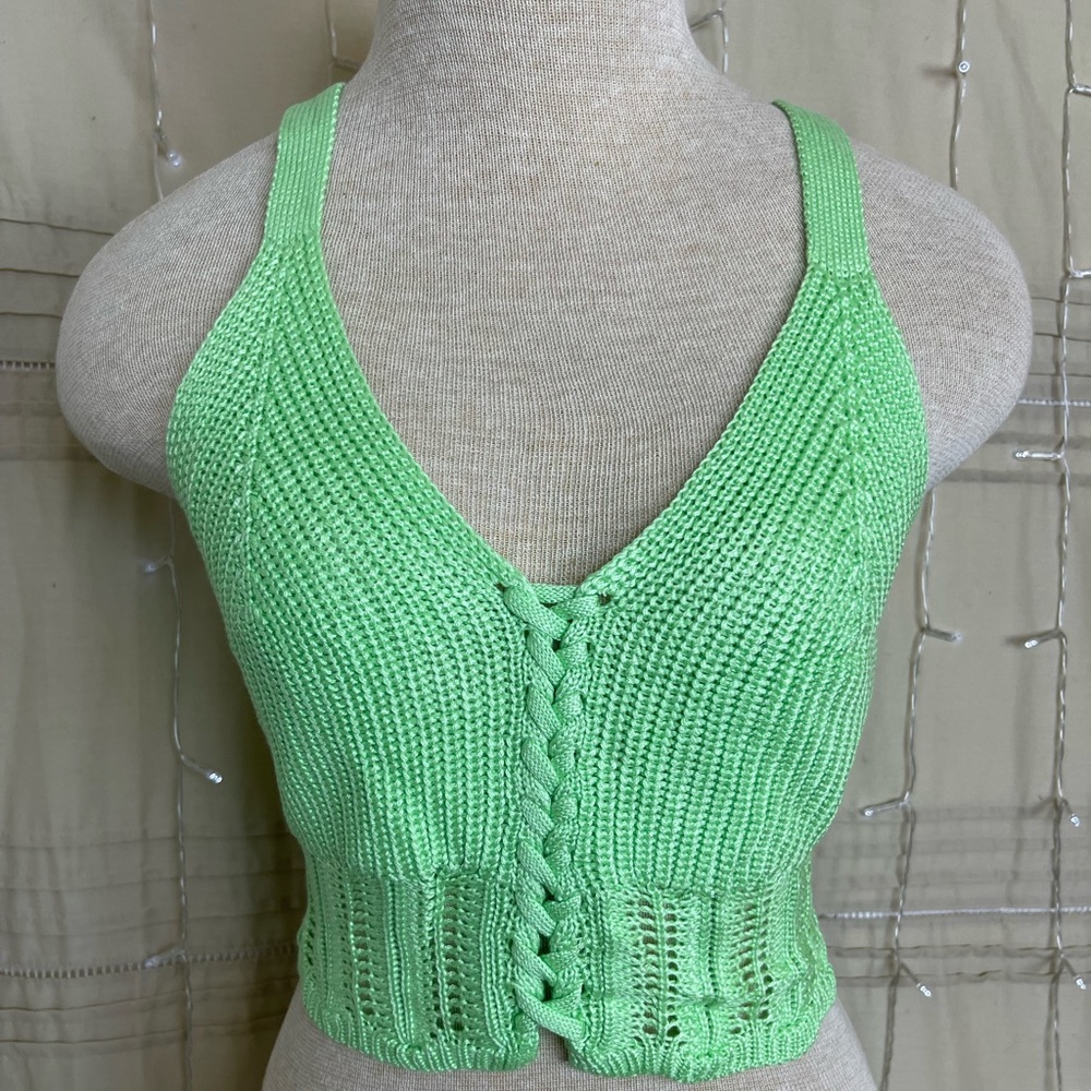 Crochet cropped top NWT